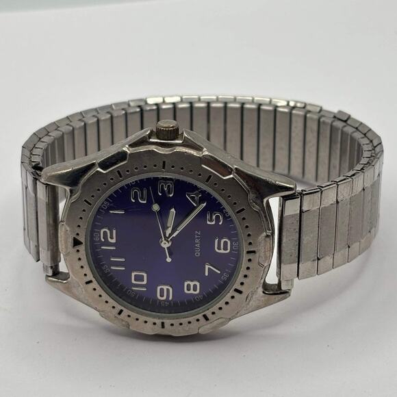 Silver & Purple Men's Watch - Picture 3 of 3